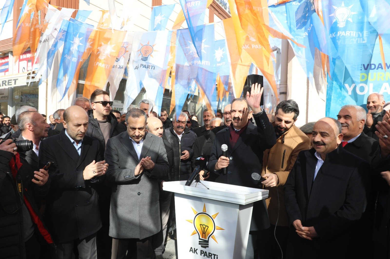 İŞİMİZ HİZMET, GÜCÜMÜZ MİLLETİMİZDİR!